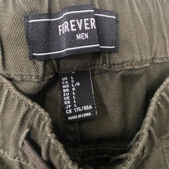 Forever 21 Distressed Knee Woven Pants (Size:L, Color:Olive) - Picture 3 of 3